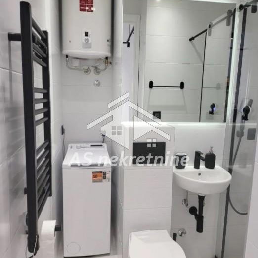 Dvosoban stan za izdavanje, Cara Dušana, Beograd, 33m², 800 €/mes