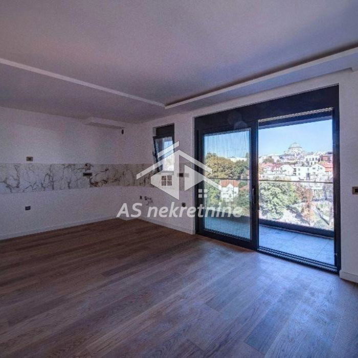 Stan Prodaja Beograd Južni Bulevar 197 m2