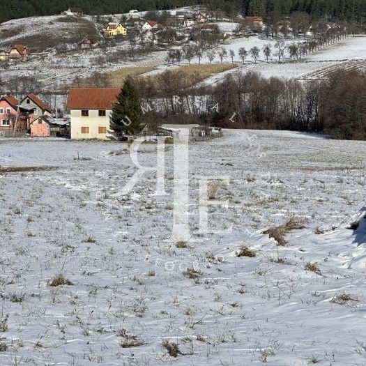 Plac Prodaja Tara  32 m2