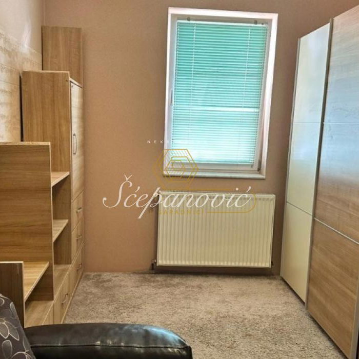 Petosoban stan na prodaju, Temerin – Centar, Temerin, 193m², 170.000 €