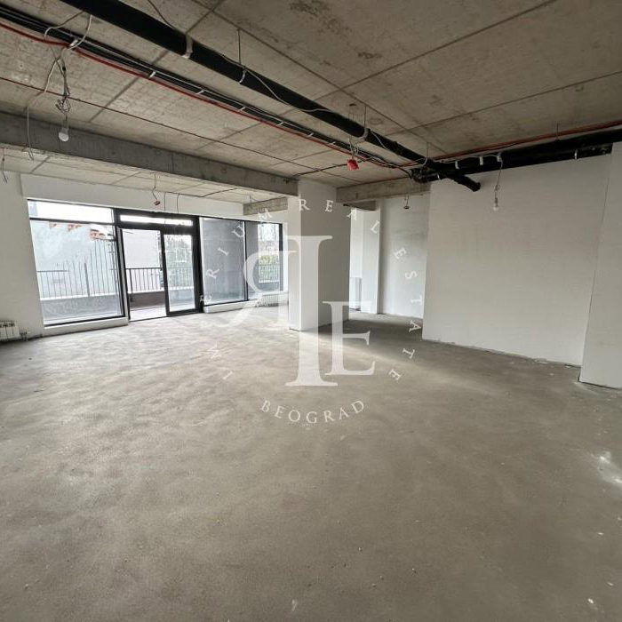 Lokal Prodaja Beograd Tošin Bunar 68 m2