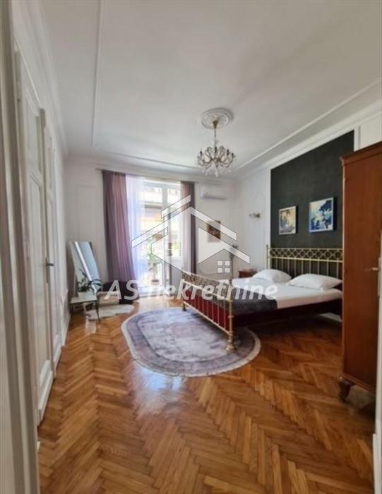 Trosoban stan za izdavanje, Ekonomski Fakultet, Beograd, 94m², 1.400 €/mes