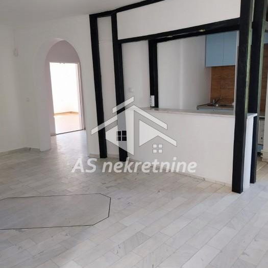 Kuća za izdavanje, Neimar, Beograd, 260m², 3.000 €/mes