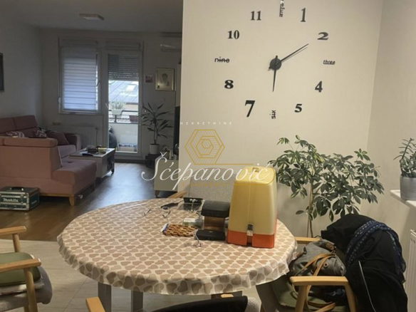 Stan Prodaja Novi Sad  52 m2