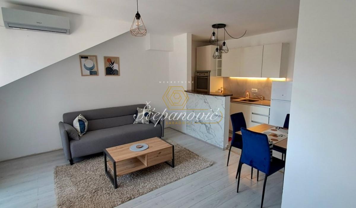 Trosoban stan na prodaju, Centar, Novi Sad, 56m², 138.000 €