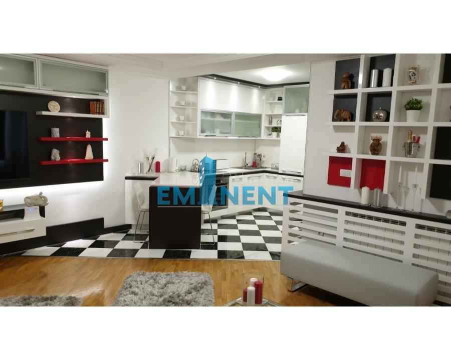 Stan Izdavanje Beograd Hram Svetog Save 60 m2