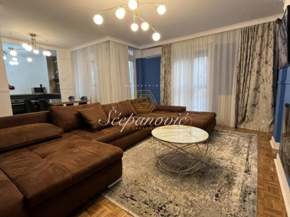 Stan Prodaja Novi Sad  96 m2