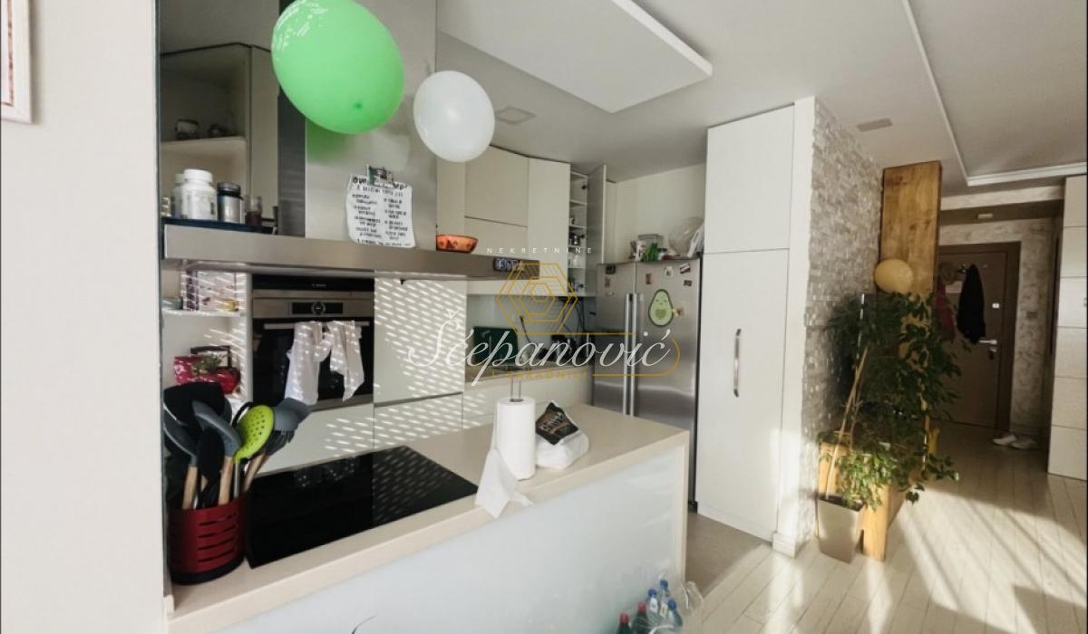Stan Prodaja Novi Sad Stan Prodaja Novi Sad 181 m2