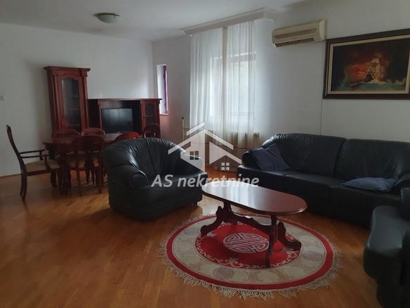Stan Izdavanje Beograd Banovo Brdo 125 m2