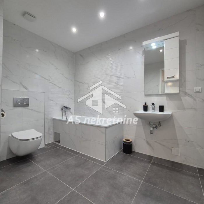 Trosoban stan za izdavanje, Trošarina, Beograd, 95m², 1.200 €/mes