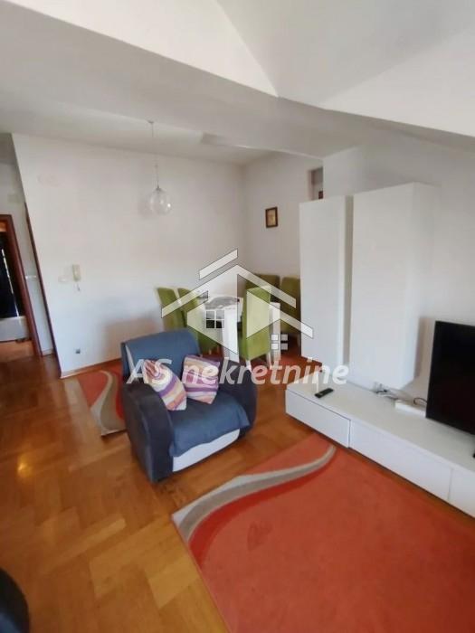 Stan Izdavanje Beograd Vukov Spomenik 59 m2