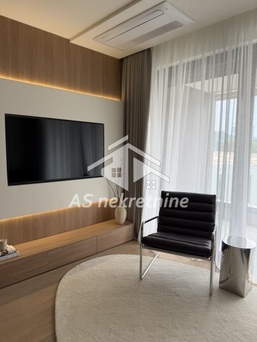 Stan Izdavanje Beograd Blok 64 78 m2