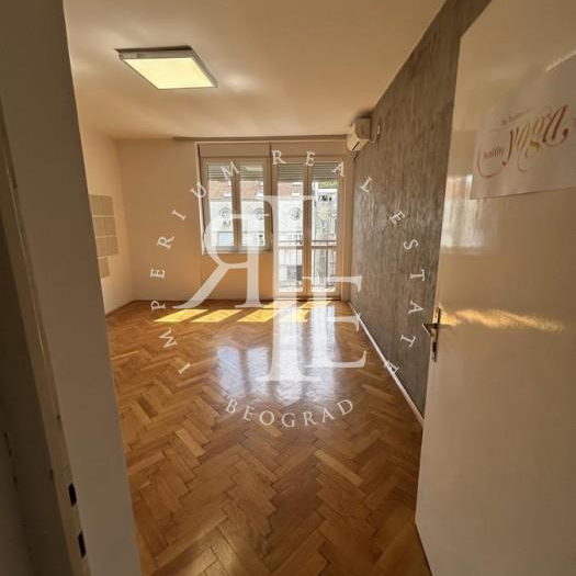 Stan Prodaja Beograd Cara Dušana 67 m2