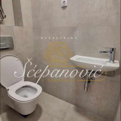 Stan Prodaja Novi Sad  72 m2