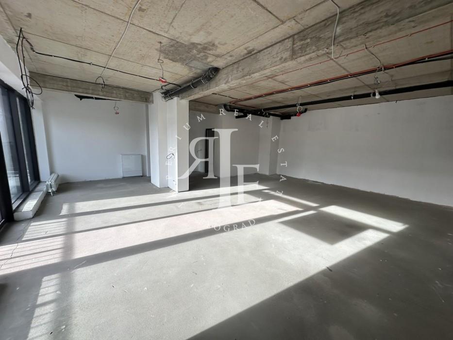 Lokal Prodaja Beograd Tošin Bunar 68 m2