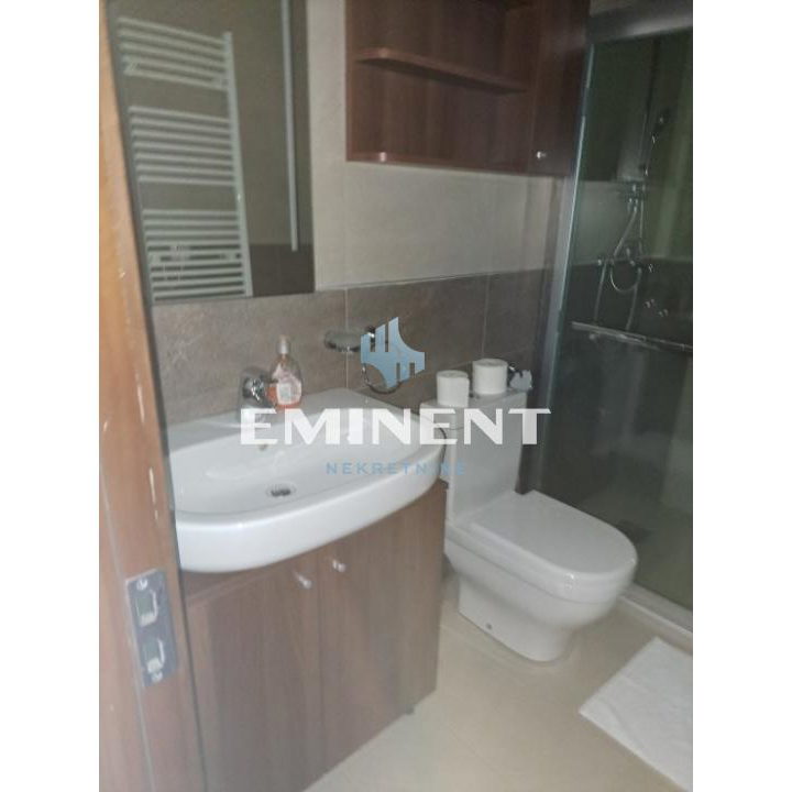 Trosoban stan na prodaju, Brzeće, Kopaonik, 63m², 75.000 €