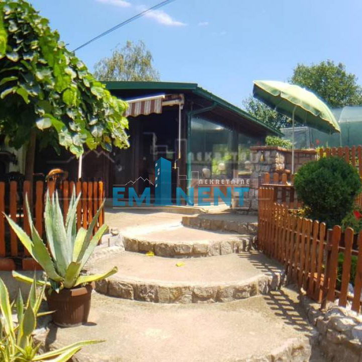 Kuća Prodaja Beograd Beli Potok 465 m2