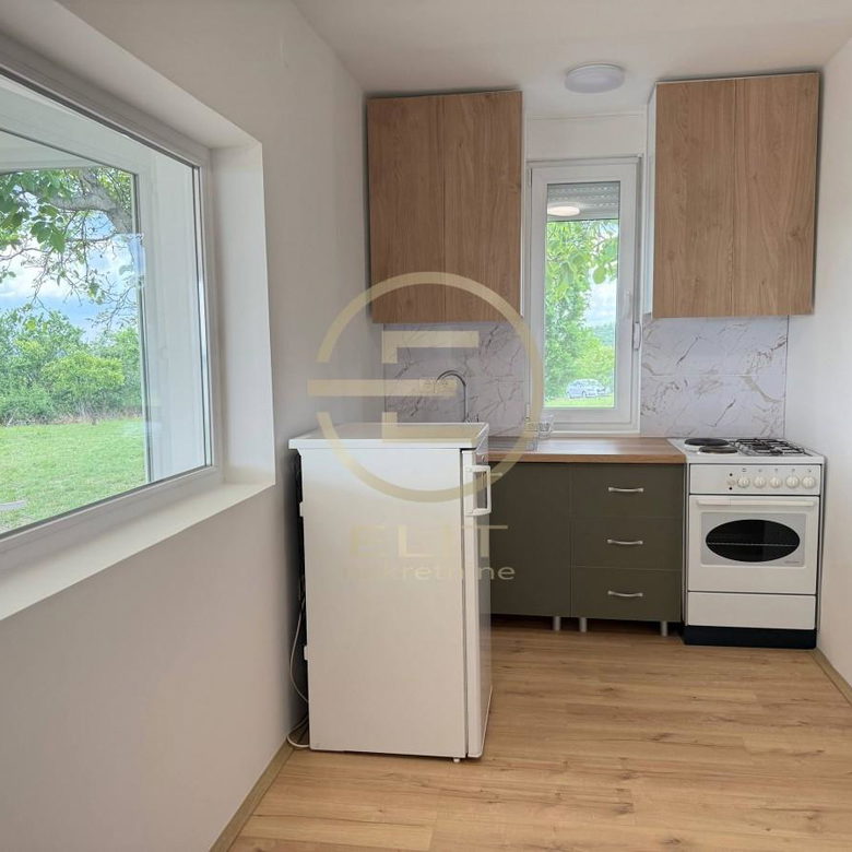 Kuća na prodaju, Banoštor, Beočin, 68m², 142.000 €