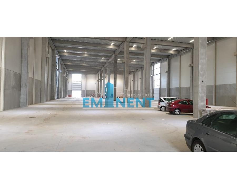 Lokal Prodaja Stara Pazova  4500 m2