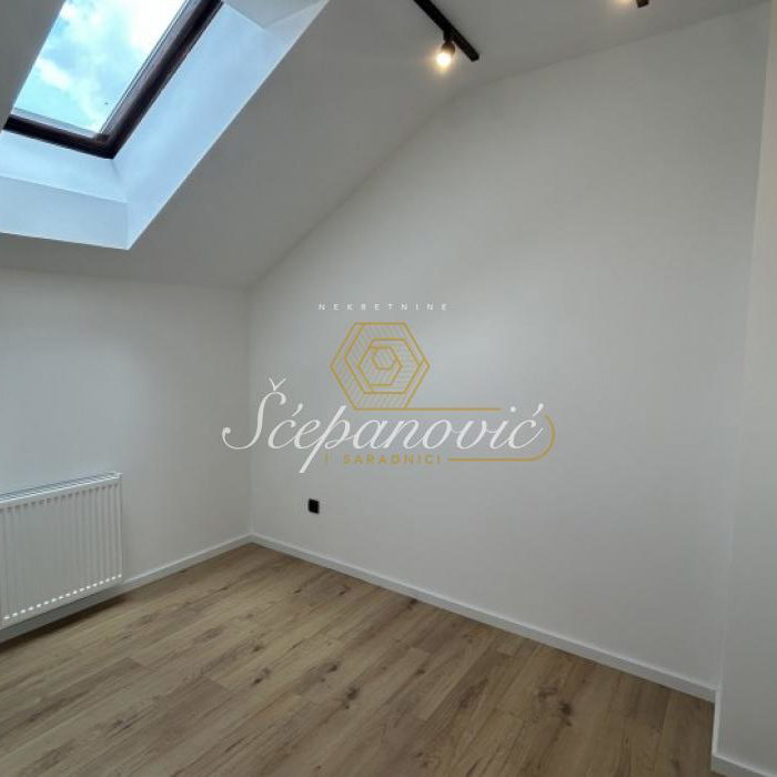 Stan Prodaja Novi Sad  58 m2