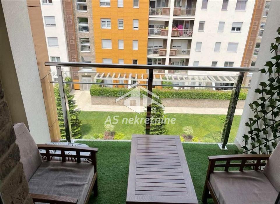 Stan Izdavanje Beograd  70 m2