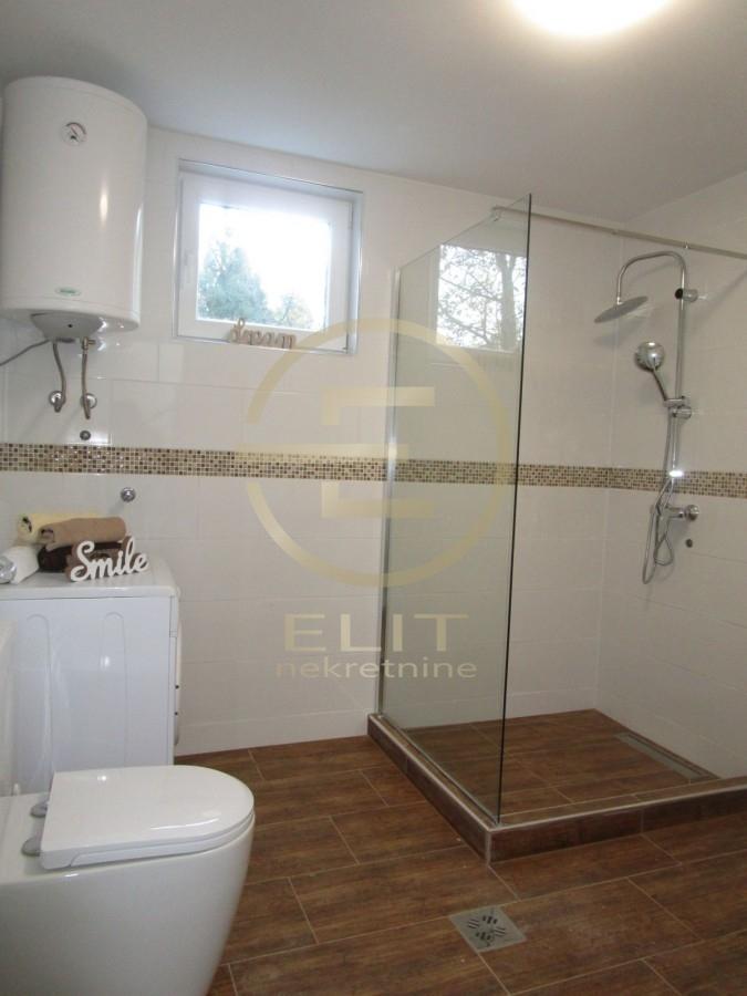 izdavanje-stanova-isrrBzxbpZ Kuća na prodaju, Alibegovac, Novi Sad, 212m², 450.000 €