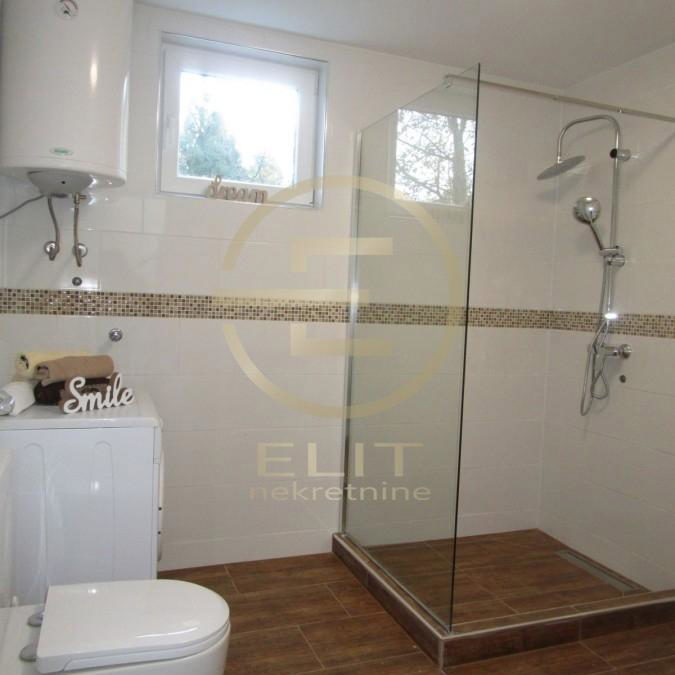 Kuća na prodaju, Alibegovac, Novi Sad, 212m², 450.000 €