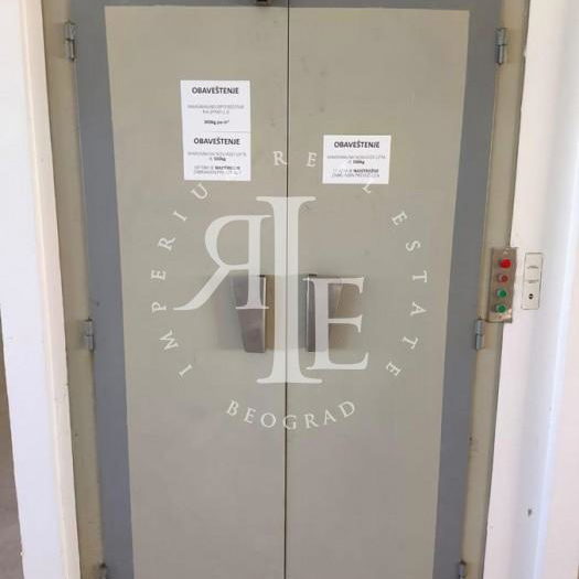Lokal Izdavanje Beograd Altina 1265 m2