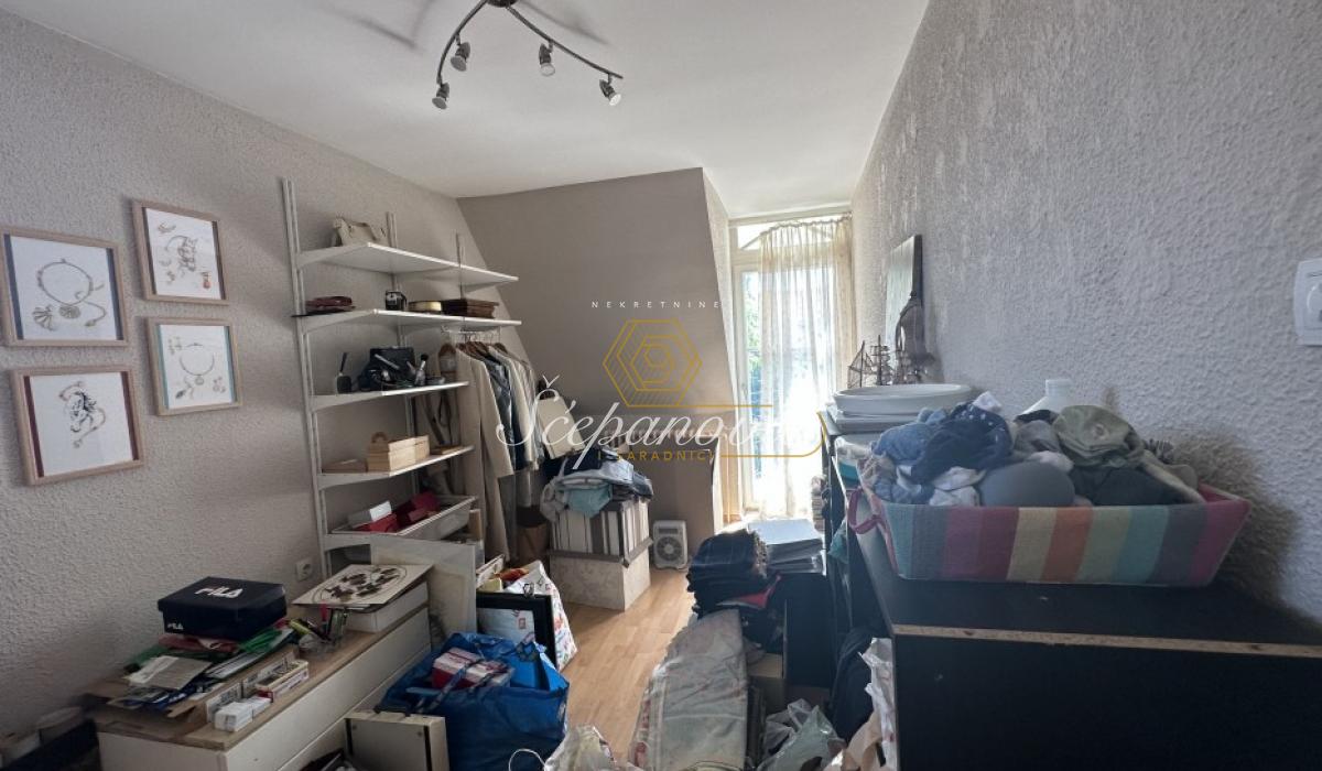 Kuća Izdavanje Novi Sad  93 m2