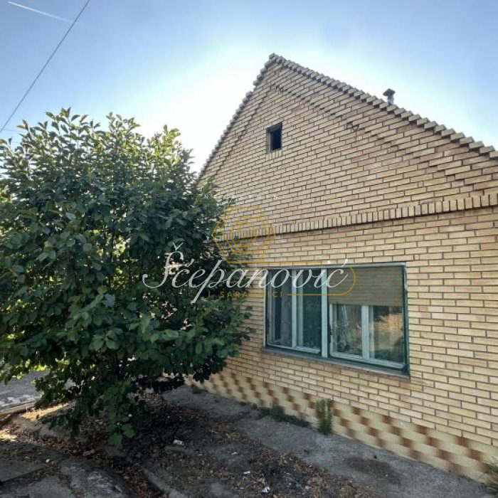 Kuća na prodaju, Centar, Mali Iđoš, 134m², 28.500 €