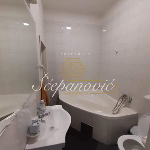 Stan Izdavanje Novi Sad  97 m2