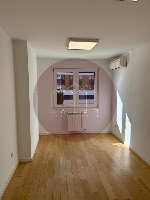 Stan Izdavanje Beograd  69 m2