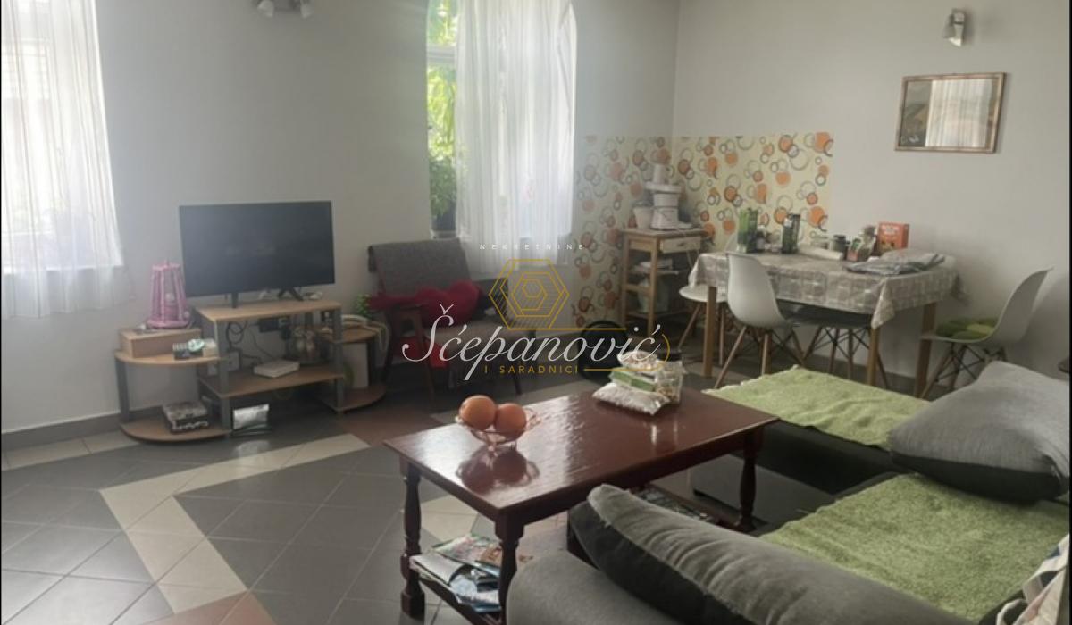 Kuća Prodaja Novi Sad Kuća Prodaja Novi Sad 188 m2
