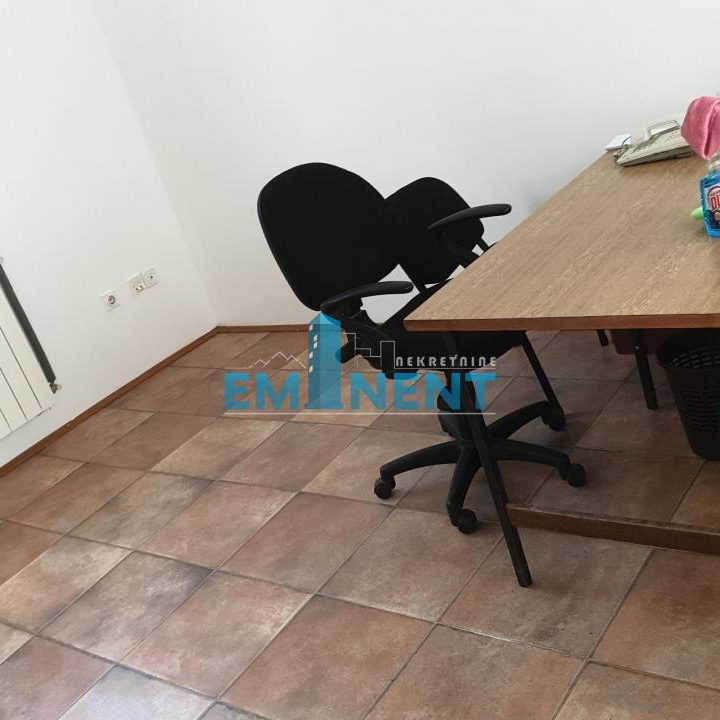 Lokal Izdavanje Beograd Altina 100 m2