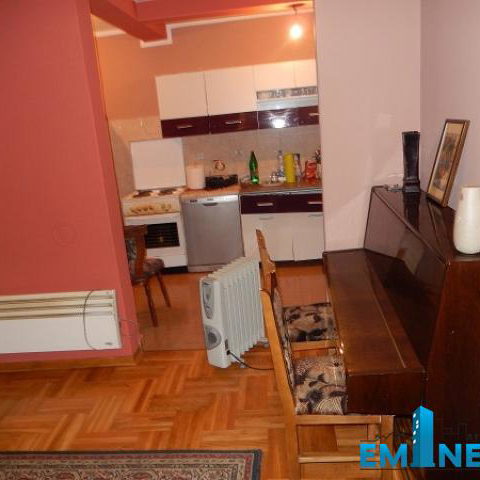Kuća Prodaja Beograd Dušanovac 300 m2