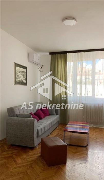 Stan Izdavanje Beograd Brankova 70 m2