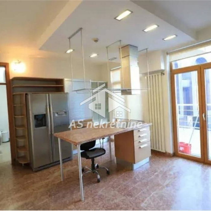 Stan Izdavanje Beograd 27. Marta 222 m2