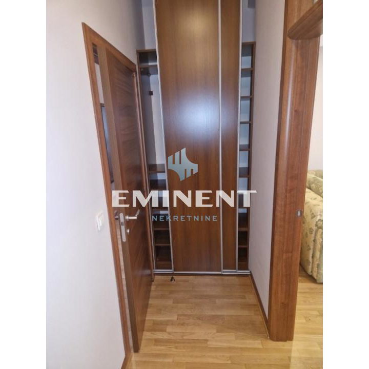 Četvorosoban stan za izdavanje, Voždovačka Crkva, Beograd, 120m², 1.650 €/mes