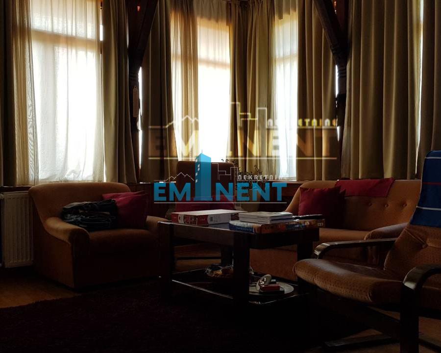 Kuća na prodaju, Beli Potok, Beograd, 465m², 620.000 €