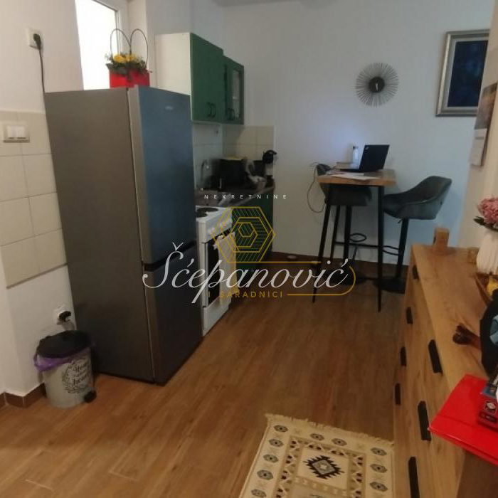 Stan Prodaja Novi Sad  32 m2