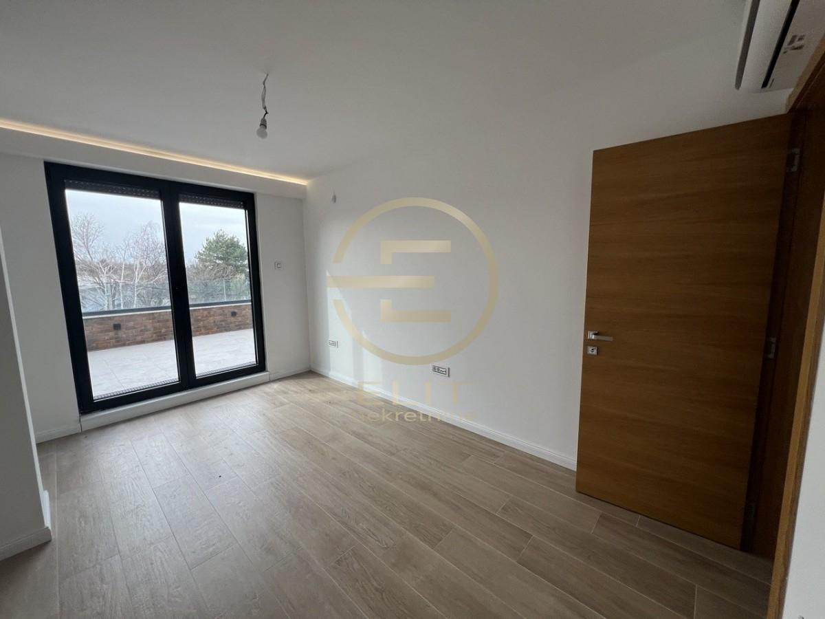 izdavanje-stanova-uDkyD7Zrtb Lokal za izdavanje, Popovica, Novi Sad, 181m², 1.500 €/mes