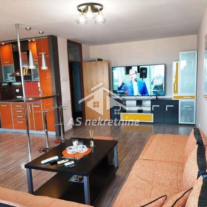 Stan Izdavanje Beograd Hala Pionir 115 m2