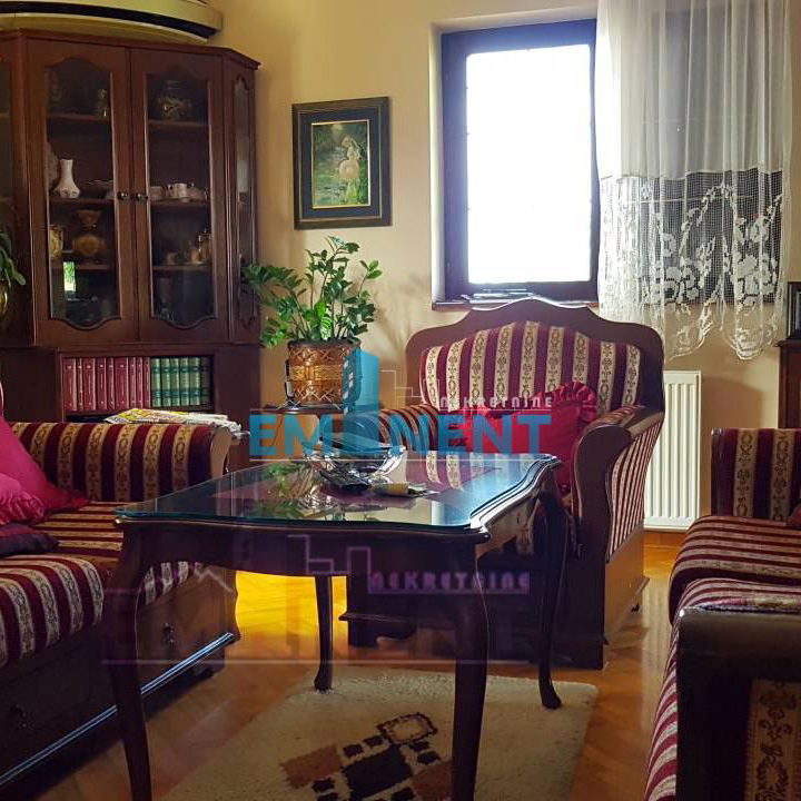 Kuća na prodaju, Beli Potok, Beograd, 465m², 620.000 €