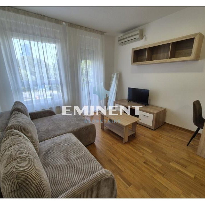 Stan Izdavanje Beograd A Blok - Blok 67a 30 m2