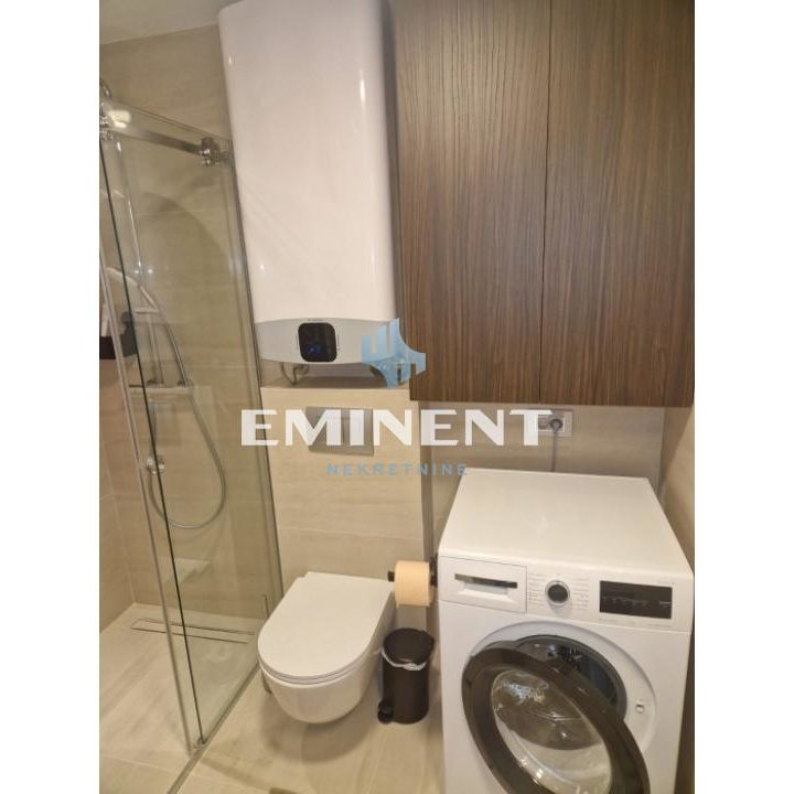 Dvosoban stan za izdavanje, Blok 65, Beograd, 56m², 5. sprat, 1.000 €/mes