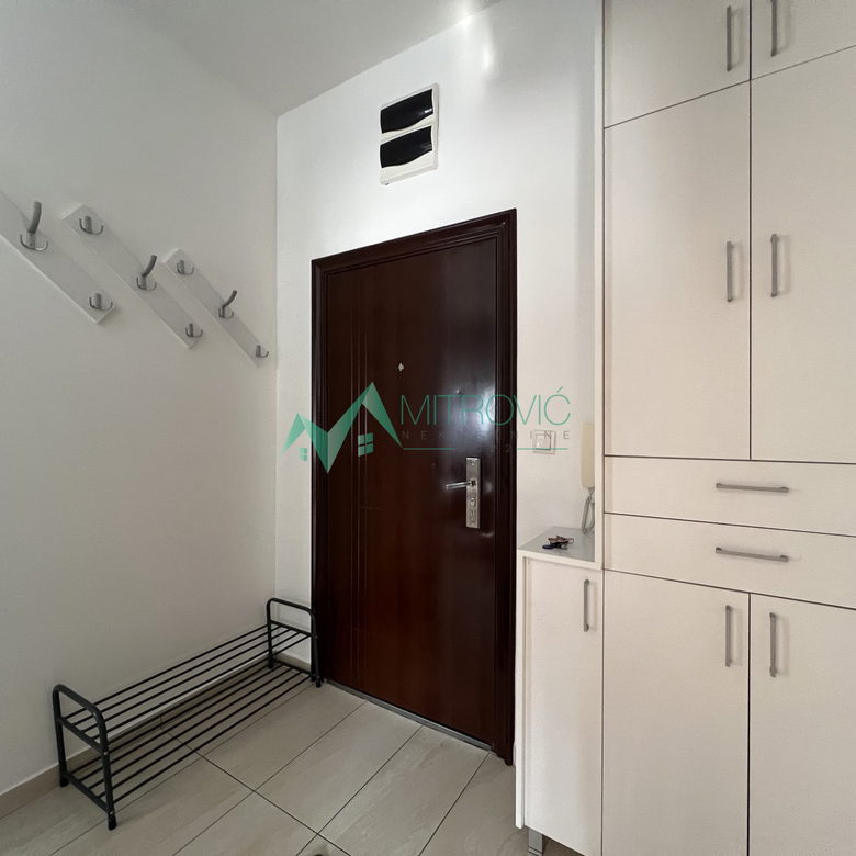 Stan Prodaja Novi Sad  40 m2