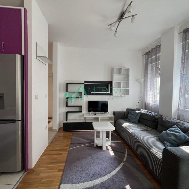 Stan Prodaja Novi Sad  40 m2