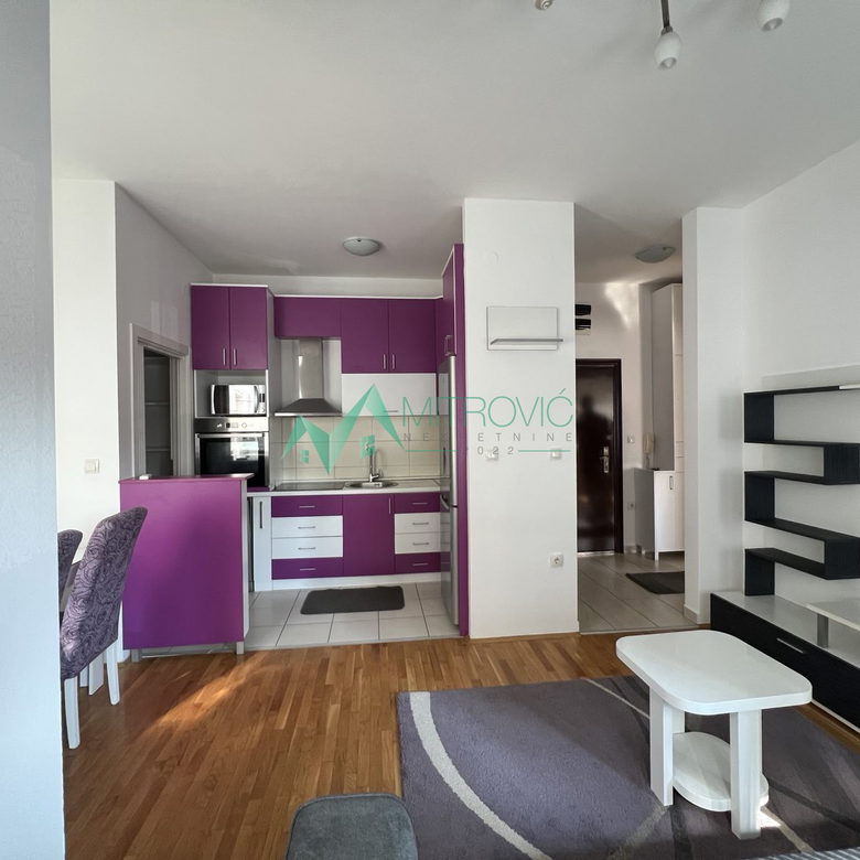 Stan Prodaja Novi Sad  40 m2