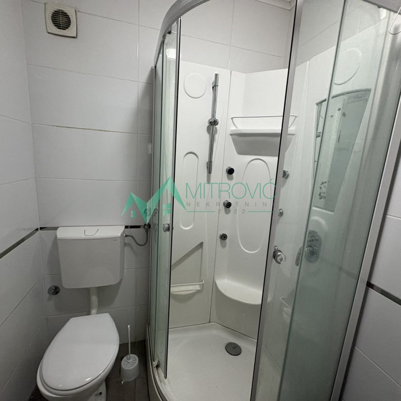 Četvoroiposoban stan na prodaju, Telep, Novi Sad, 126m², 1.200 €