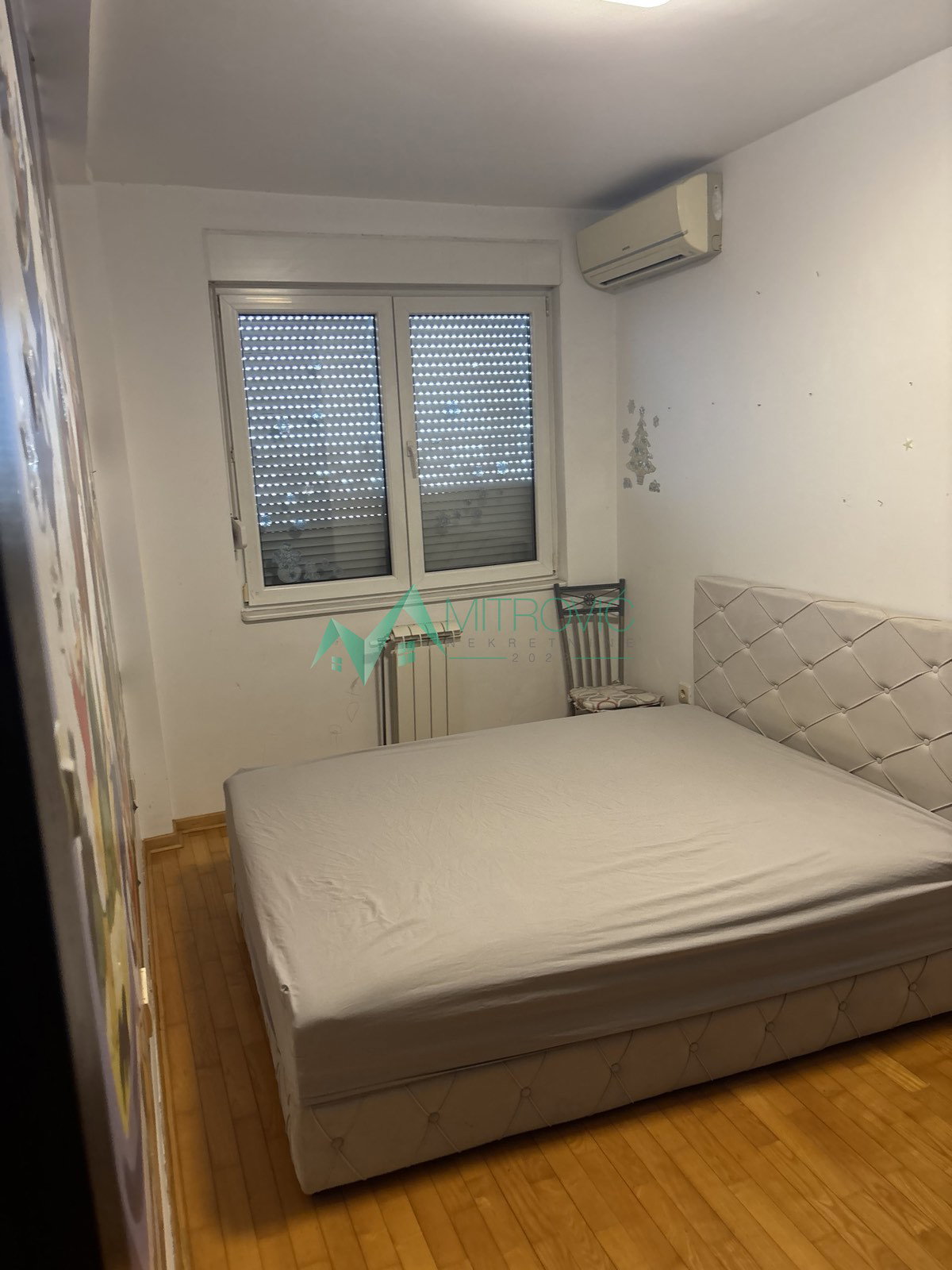 izdavanje-telep-9102457-p9zee Četvoroiposoban stan na prodaju, Telep, Novi Sad, 126m², 1.200 €